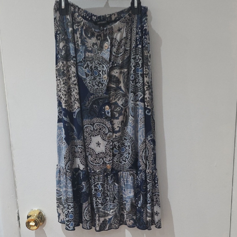 Express Blue and White Paisley Maxi Skirt